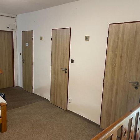 Apartman U Cechu アルブレフティツェ・フ・イゼルスキーフ・ホラーフ エクステリア 写真